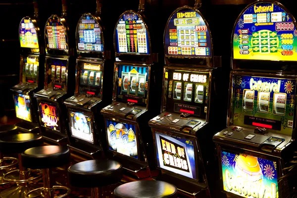 Caribbean Stud Poker live dealer table at candu toto